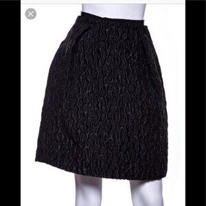 Carven BNWOT black textured Skirt sz 34 (US small) pleated & pockets